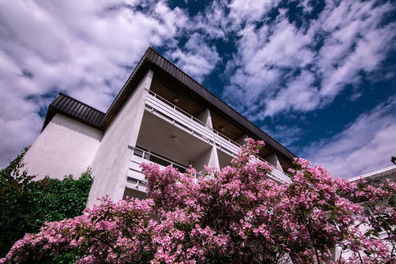 Kringsja Hotel บาเลสตรันด์ ภายนอก รูปภาพ