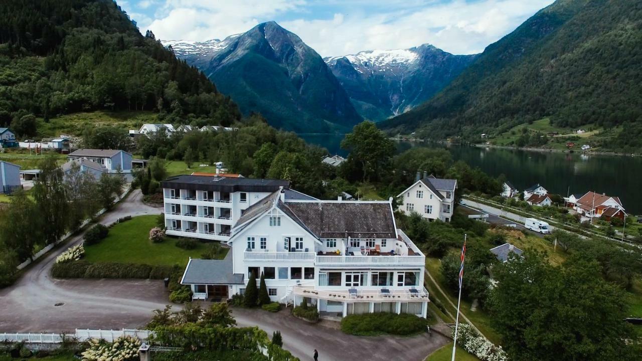 Kringsja Hotel บาเลสตรันด์ ภายนอก รูปภาพ